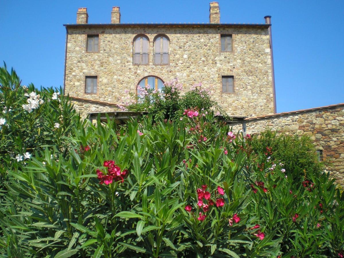 マッサ・マリッティマ Il Convento Di Monte Pozzaliヴィラ エクステリア 写真